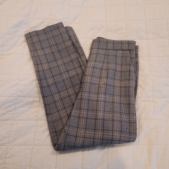 Aritzia Pants - Aritzia Babaton Pants